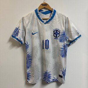Nike Brazil Bruma Folha 2022 Soccer Jersey Neymar #10 White Size Small Used